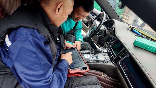 2024汽车电子培训学校现场 (130).jpg